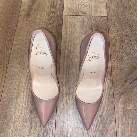 Christian Louboutin Nude Heels with Red Soles - Picture 13 of 16